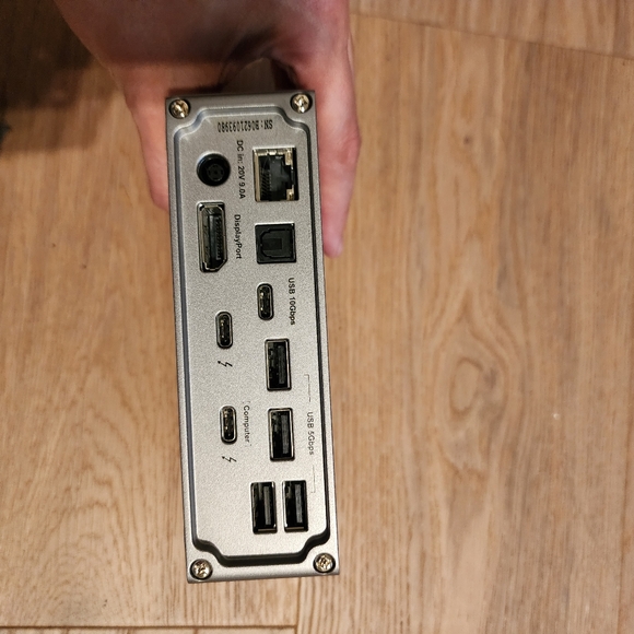 Caldigit thunderbolt TS3 plus - Picture 3 of 4